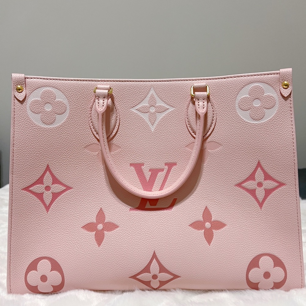 Louis Vuitton Onthego MM Pink Gradient Empreinte Leather
